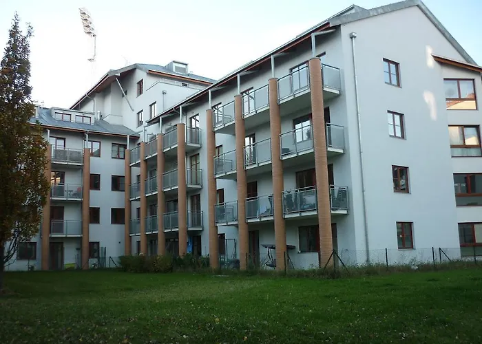 Primavera Apartments